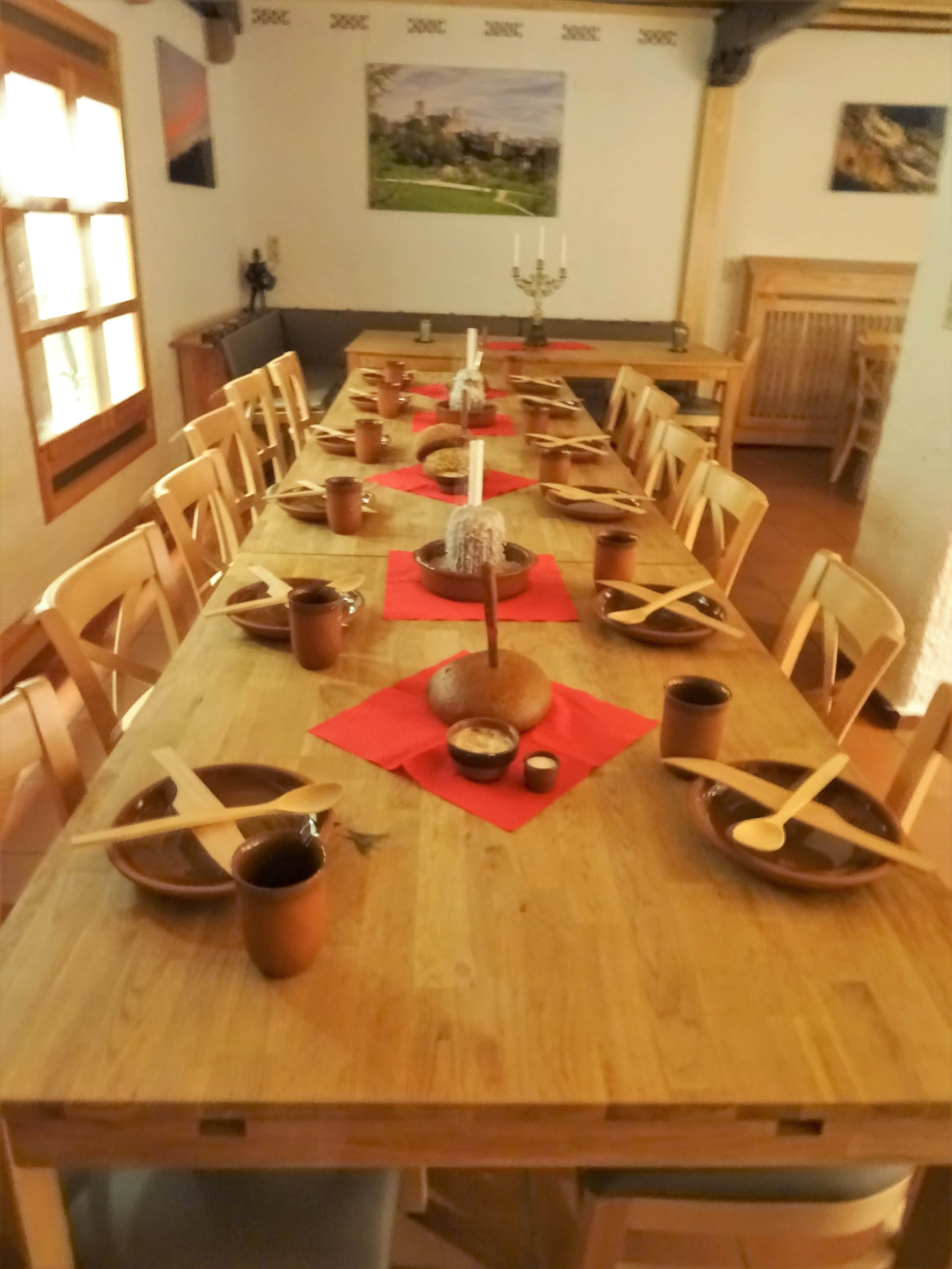 Burgwächter-gedeckter Tisch