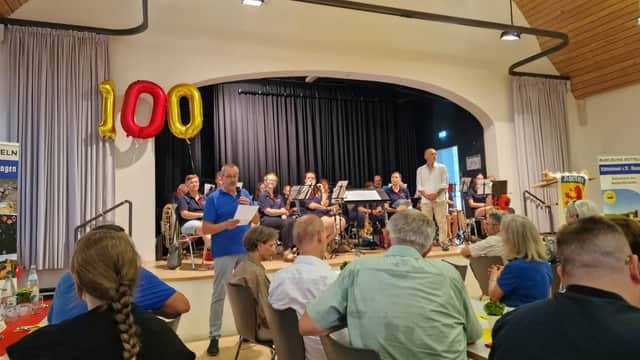 Festakt in der Haagener Halle